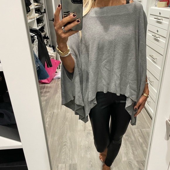 COPY - Lululemon Forward Flow gray poncho- O/S - Picture 3 of 11